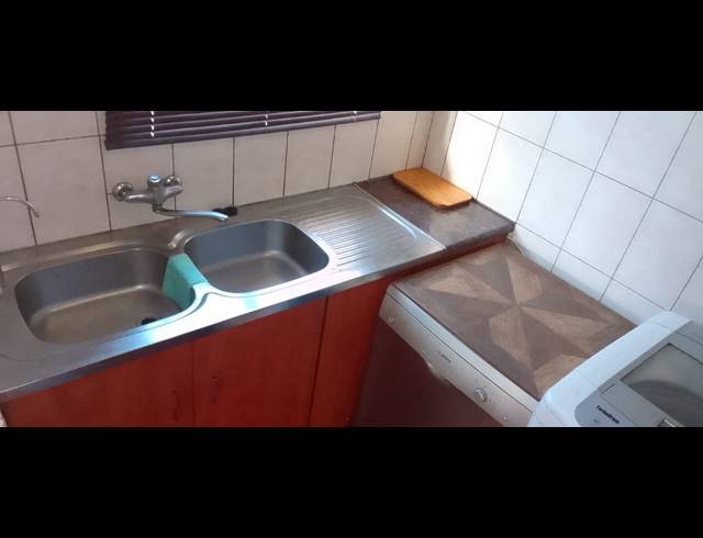 3 BEDROOM HOUSE FOR SALE IN AZALEA PARK